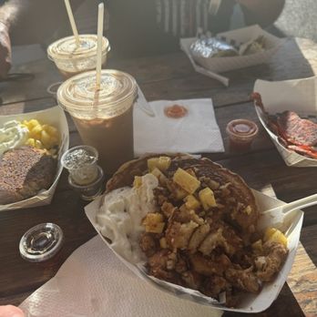 Munch N Brunch Waikiki - Croissant French toast with berry compote, almond crumble, pineapple & whipped cream. Fried banana bread Cold brew - Tacos Near Me - Honolulu, Hawaii Munch N Brunch Waikiki - Croissant French toast with berry compote, almond crumble, pineapple & whipped cream. Fried banana bread Cold brew - Tacos Near Me - Honolulu, Hawaii
