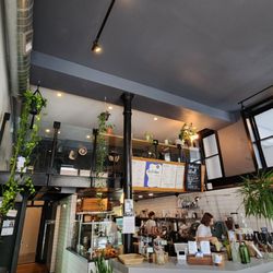 Woodhouse Vegan - Inside