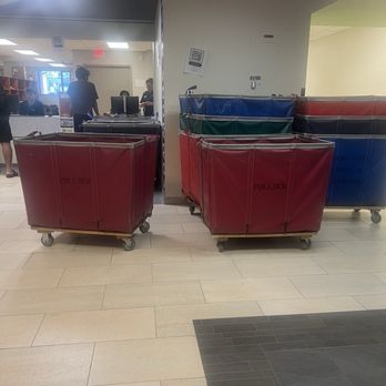 Pennsylvania State University - Wheeled bins for move-out day - Colleges & Universities Near Me - University Park, Pennsylvania Pennsylvania State University - Wheeled bins for move-out day - Colleges & Universities Near Me - University Park, Pennsylvania