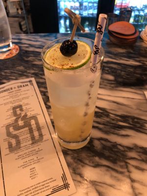 Sonder & Dram by null