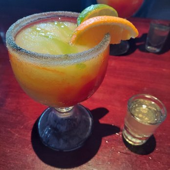 Cheddar's Scratch Kitchen - Maui Margarita - American Near Me - Colorado Springs, Colorado