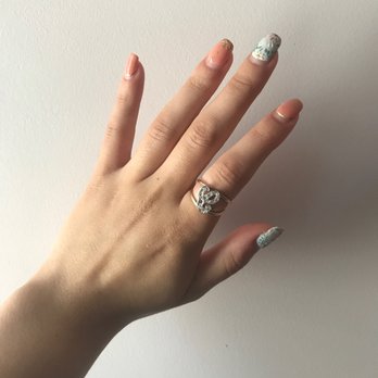 The Nail Bar - Floral nail art - Nail Salons Near Me - Burbank, California