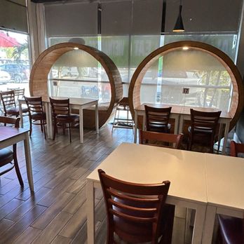 Quan Ngon Bistro - Vietnamese Near Me - Pinellas Park, Florida
