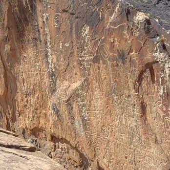 Bloomington Petroglyph Park - Rees's Roots Bloomington Petroglyph Park Saint George Utah - Parks Near Me - Saint George, Utah