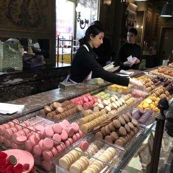 Ladurée - Macarons - Macarons Near Me - Paris, 75 Ladurée - Macarons - Macarons Near Me - Paris, 75