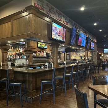 CONRAD'S Restaurant & Alehouse