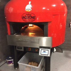Adriano's - Amazing wood fired pizza oven