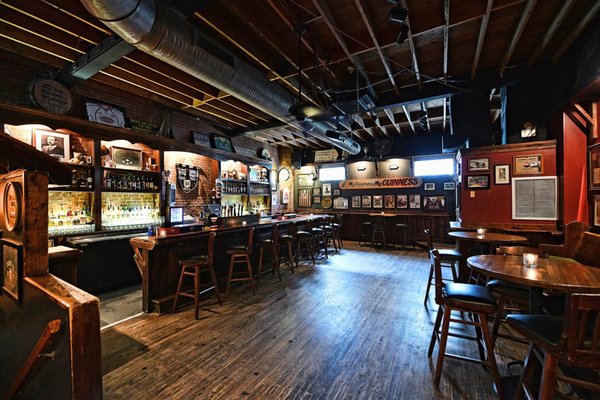 Connolly's On Fifth by null