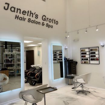 Janeth's Grotto - Hair Stylists Near Me - Miami, Florida