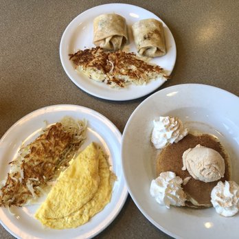 Denny's - New Tres Leches Pancake Breakfast,  Hash Browns,   Veggie Burrito - Breakfast & Brunch Near Me - Newbury Park, California