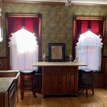 LHE Contracting - Full kitchen renovation - Handyman Near Me