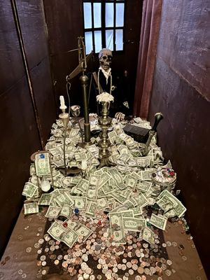 Oregon Film Museum by null