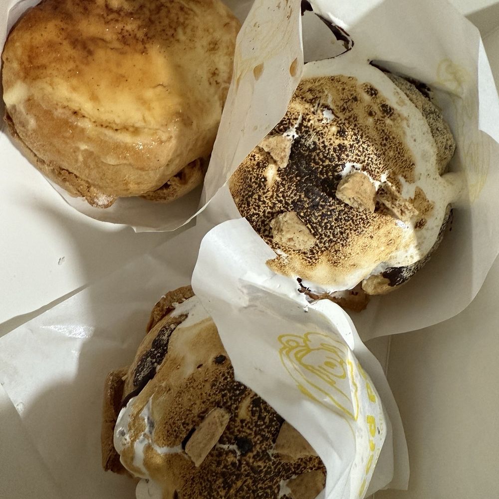 Beard Papa's Castro Valley - Crème Brûlée and s'mores puffs - Desserts Near Me - Castro Valley, California Beard Papa's Castro Valley - Crème Brûlée and s'mores puffs - Desserts Near Me - Castro Valley, California