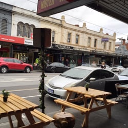 Mister Truong's Food House - Mister Truong's Sidewalk Seating