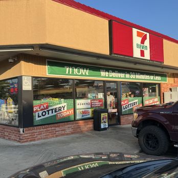 7-Eleven - Store front 7/11 Midwest City - Convenience Stores Near Me - Midwest City, Oklahoma 7-Eleven - Store front 7/11 Midwest City - Convenience Stores Near Me - Midwest City, Oklahoma