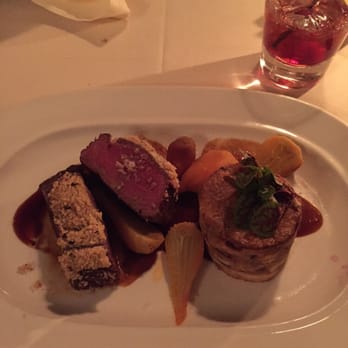 Hyeholde Restaurant - Elk, bread pudding, heirloom beats - New American Near Me - Coraopolis, Pennsylvania Hyeholde Restaurant - Elk, bread pudding, heirloom beats - New American Near Me - Coraopolis, Pennsylvania