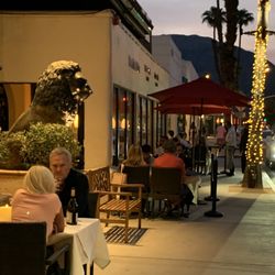 Ristorante Mamma Gina - Mamma Gina Romantic Outdoor Dining Experience on El Paseo