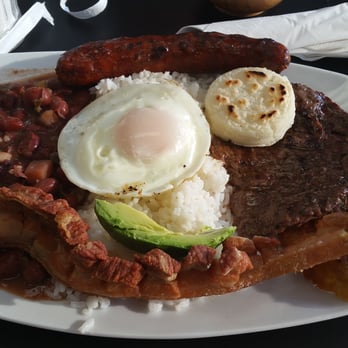 Colombian's Taste - Steak Plate - Colombian Near Me - Itasca, Illinois Colombian's Taste - Steak Plate - Colombian Near Me - Itasca, Illinois