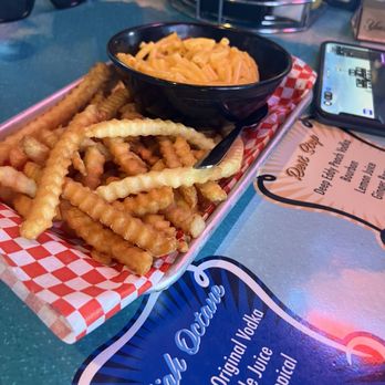 Route 66 Motorheads Bar & Grill - Kids Mac n cheese - American Near Me - Springfield, Illinois Route 66 Motorheads Bar & Grill - Kids Mac n cheese - American Near Me - Springfield, Illinois