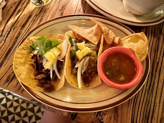 Pikio Taco by null