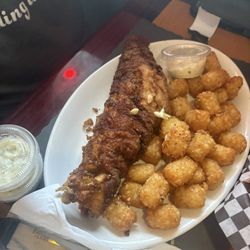 1933 Pub and Etery - A burnt fish fry and soggy tater tots