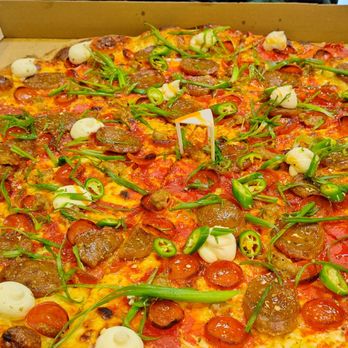 Slice House by Tony Gemignani - We ordered WISEGUY pizza.. - Pizza Near Me - Castro Valley, California