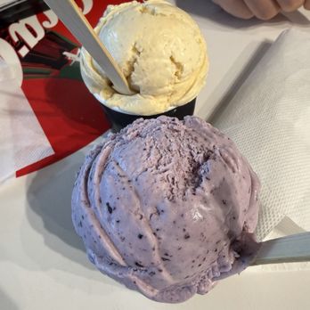Moo's Gourmet Ice Cream - Bottom: huckleberry, top: pumpkin cheesecake - Ice Cream & Frozen Yogurt Near Me - Jackson, Wyoming