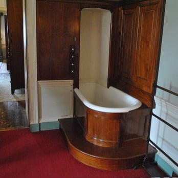 Culzean Castle - Bathing facilities - Landmarks & Historical Buildings Near Me - Maybole, SAY