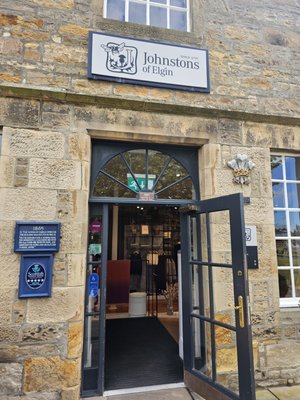 Johnstons of Elgin by null