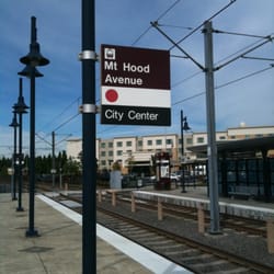 Mt Hood Avenue Station