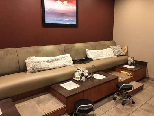 SANCTUARY DAY SPA AND SALON AT SOUTH TOWNE - 34 Photos & 29 Reviews