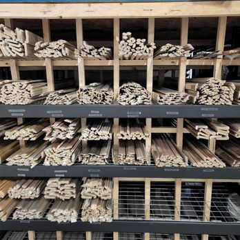 SQ Flooring - a large rack of wood planks - Flooring Near Me - Bakersfield, California SQ Flooring - a large rack of wood planks - Flooring Near Me - Bakersfield, California