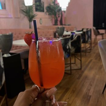 XOXO Dining Room - New American Near Me - Dallas, Texas