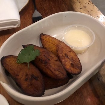 Limón - Plantains (vinaigrette on the side because we weren't sure about it) - Peruvian Near Me - Oakland, California Limón - Plantains (vinaigrette on the side because we weren't sure about it) - Peruvian Near Me - Oakland, California