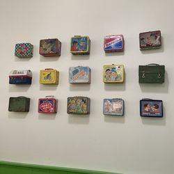 The Lunch Box - Interior - thought these lunch boxes (ba dum tss) were neat!