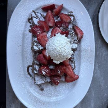 Tops Diner - Nutella French Toast - Diners Near Me - East Newark, New Jersey