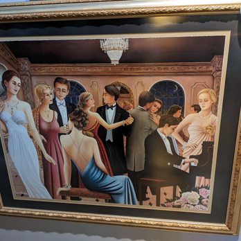 Isabella's Vintage Decor - Art - Antiques Near Me - Salado, Texas Isabella's Vintage Decor - Art - Antiques Near Me - Salado, Texas