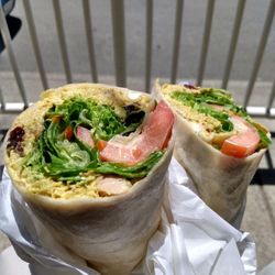 Amillias - Back in town for the Damien Marley show and got charged up with a Curry Wrap .