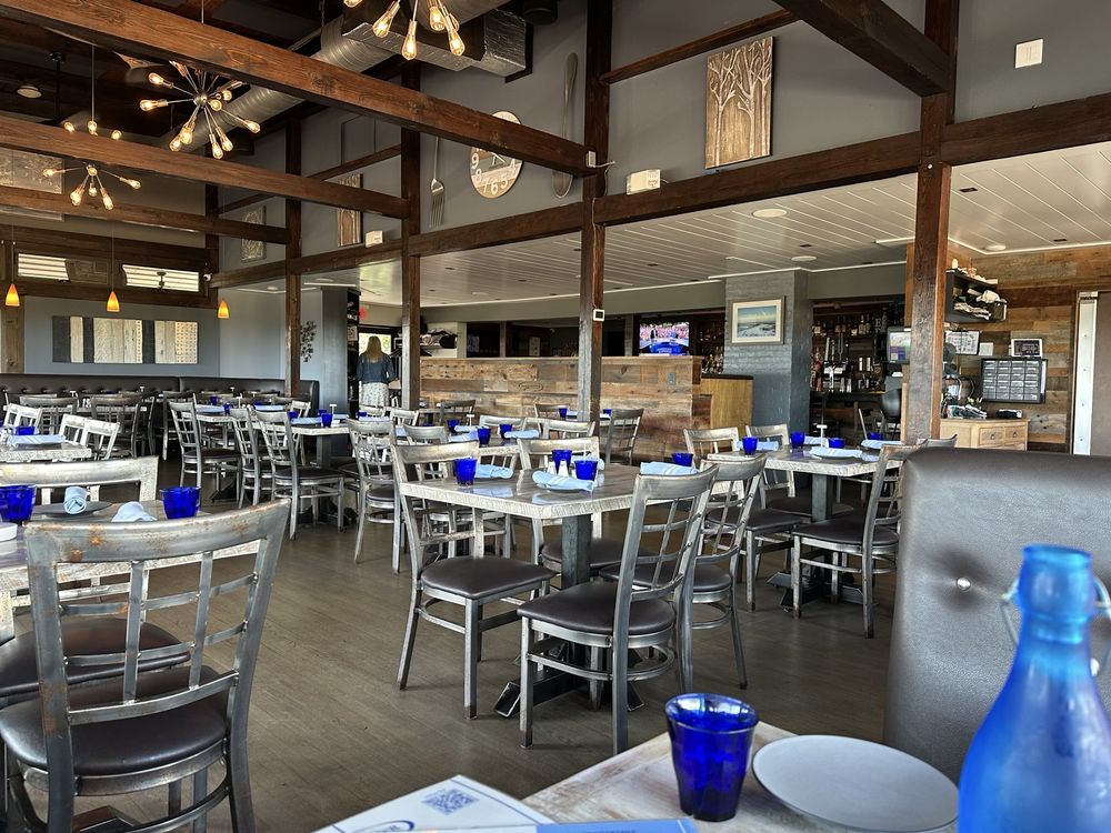 Edgewater Restaurant