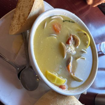 Zion Canyon Brewpub - Clam smells so good - Burgers Near Me - Springdale, Utah