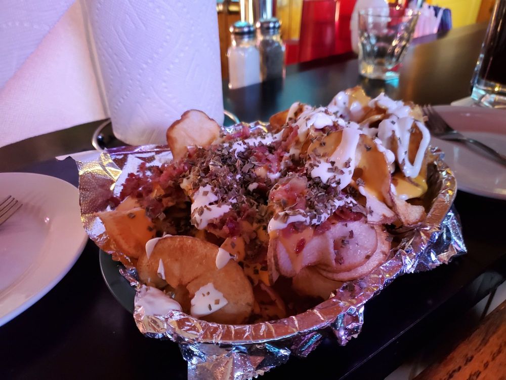 THE KNOTTY PINES 10 Photos & 19 Reviews Leeper, Pennsylvania Bars