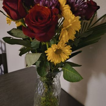 Sam's Club - Flower arrangement with vase $29.99 - Wholesale Stores Near Me - Fresno, California