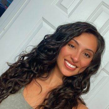 Twist Salon - 1st time Curly hair haircut - Hair Salons Near Me - Alameda, California