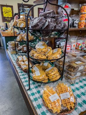 Saunderskill Farms by null