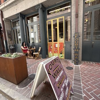 Fourth Wall - Coffee & Tea Near Me - New Orleans, Louisiana