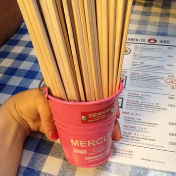 Ramen-Ya Hiro - Chopstick holder! - Soup Near Me - Barcelona, B