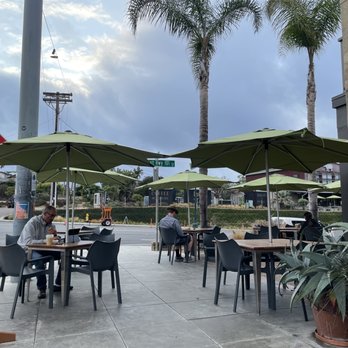 Lofty Coffee - Outdoor seating - Desserts Near Me - Encinitas, California
