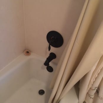 Nautilus Condominiums - Dirty shower. Shower very dark when curtain pulled. No overhead light. Unit 1501. - Condominiums Near Me - Fort Walton Beach, Florida Nautilus Condominiums - Dirty shower. Shower very dark when curtain pulled. No overhead light. Unit 1501. - Condominiums Near Me - Fort Walton Beach, Florida