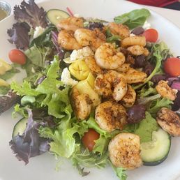 Grilled Shrimp Mediterranean Salad