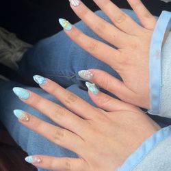 Paris Nails - Ocean themed nails